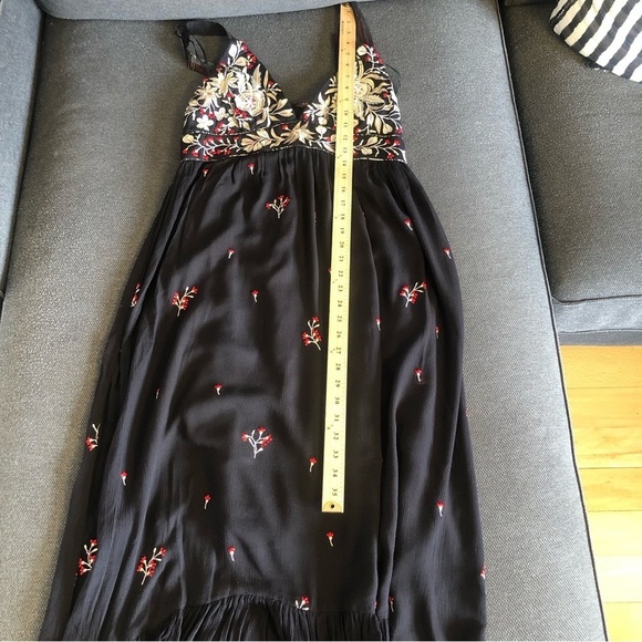 ANTHROPOLOGIE Ranna Gill Fiona Black Maxi Dress Red Floral Embroidery Ruffle Hem - Picture 12 of 15